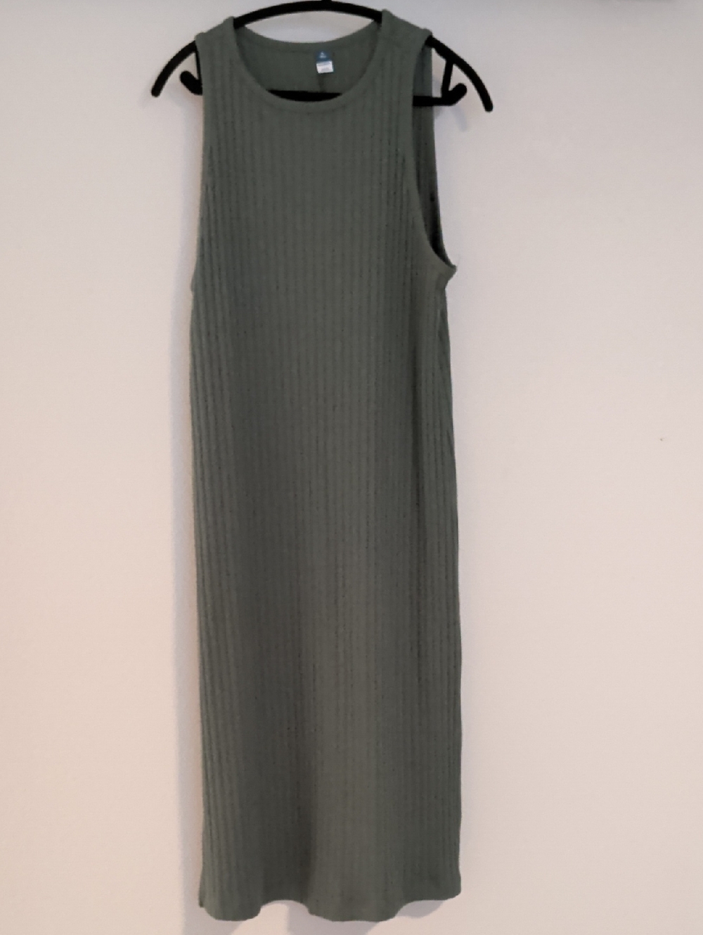 Old Navy Sage Ribbed Midi Dress